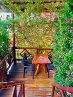 Casa del Lago Lodging House