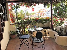 Casa del Lago Lodging House