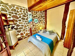 Casa del Lago Lodging House