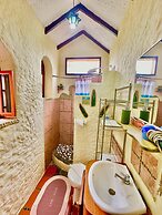 Casa del Lago Lodging House