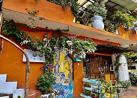 Casa del Lago Lodging House