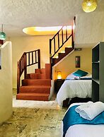 Casa del Lago Lodging House