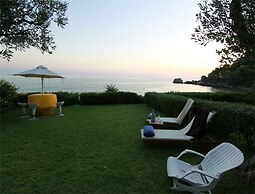 Corfu Island Apartment 13