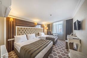 Kunlun Kensington Hotel