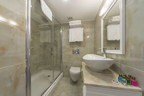 Kunlun Kensington Hotel