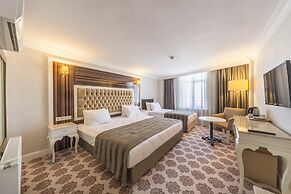 Kunlun Kensington Hotel