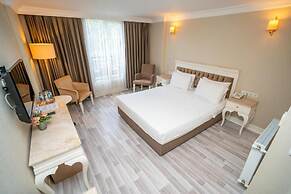 Kunlun Kensington Hotel