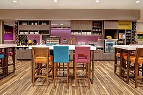 Home2 Suites by Hilton Charlotte Uptown, NC