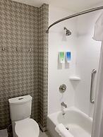 Home2 Suites by Hilton Charlotte Uptown, NC