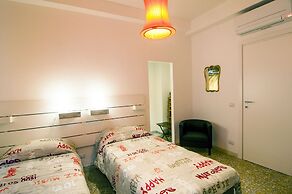 San Pietro Bright Apartment