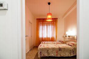 San Pietro Bright Apartment