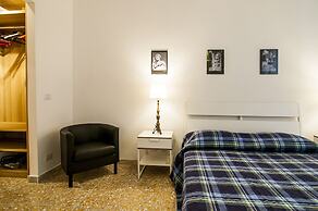 San Pietro Bright Apartment