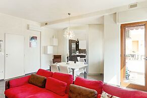 Bari Airport Seaview Apartment