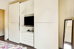 Bari Airport Seaview Apartment