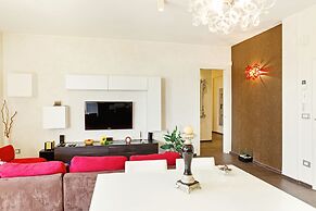 Bari Airport Seaview Apartment