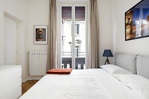 Appartamento dietro Fontana del Nettuno 