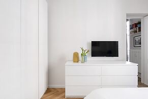 Appartamento dietro Fontana del Nettuno 