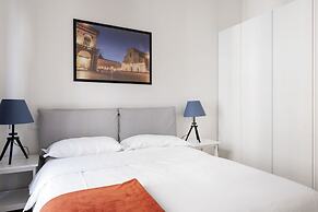 Appartamento dietro Fontana del Nettuno 