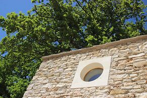 Hameau Fleur de Pierres B&B