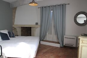 Hameau Fleur de Pierres B&B