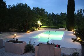 Hameau Fleur de Pierres B&B