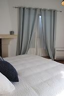 Hameau Fleur de Pierres B&B