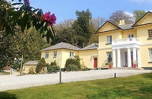Rosecraddoc Manor Self Catering Holidays