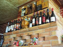 Kirch Hotel & Restaurant