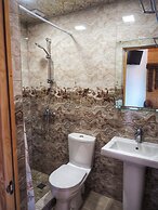 Kirch Hotel & Restaurant