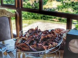 Kirch Hotel & Restaurant