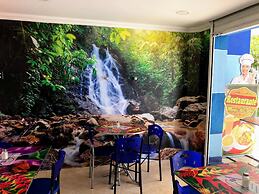 Casa Hotel Manco Mora