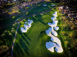 The Exclusive Presidential House