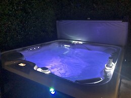 The Exclusive Presidential House