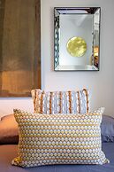 The Exclusive Presidential House