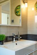 The Exclusive Presidential House