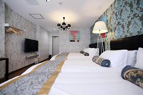 Shinjuku Global Hotel