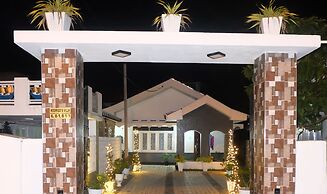 Rodrigo's Villa & Restaurant