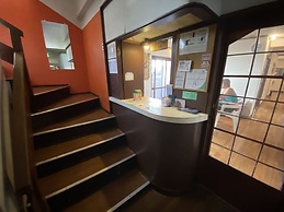 Guesthouse Base Okinawa - Hostel