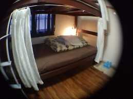 Guesthouse Base Okinawa - Hostel