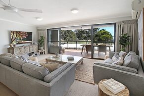 Cotton Tree Absolute Waterfront