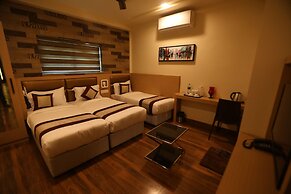 Nestlay Rooms Vanagaram