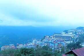 Sapa Symphony Hotel
