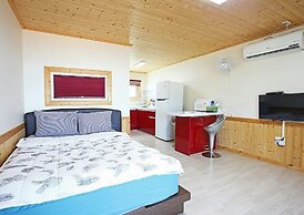 Saryangdo Island Dandihae Pension