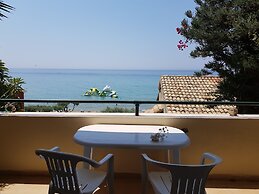 Menigos AA2 n o62 SeaView 2Bedroom