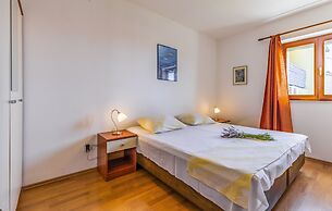 Apartments Lorencin Milka