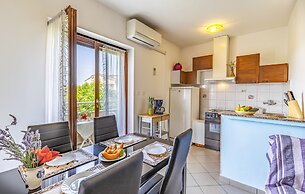 Apartments Lorencin Milka