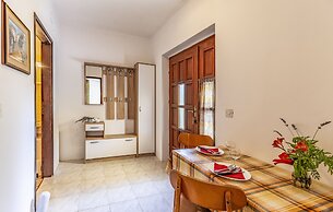 Apartments Lorencin Milka