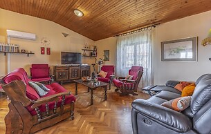 Apartments Lorencin Milka