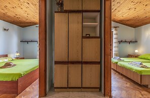 Apartments Lorencin Milka