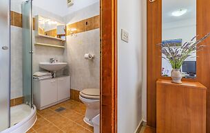 Apartments Lorencin Milka